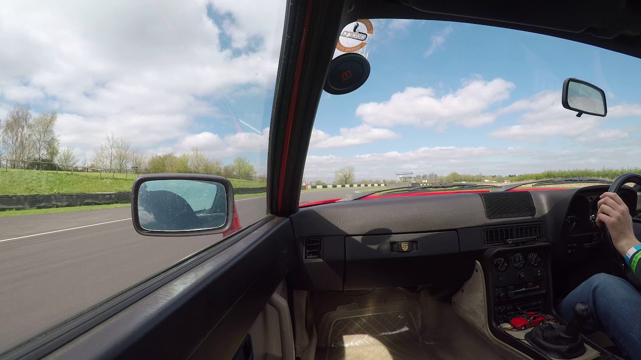 1986 Porsche 924S 2.5 Track Drive (Castle Combe, UK)