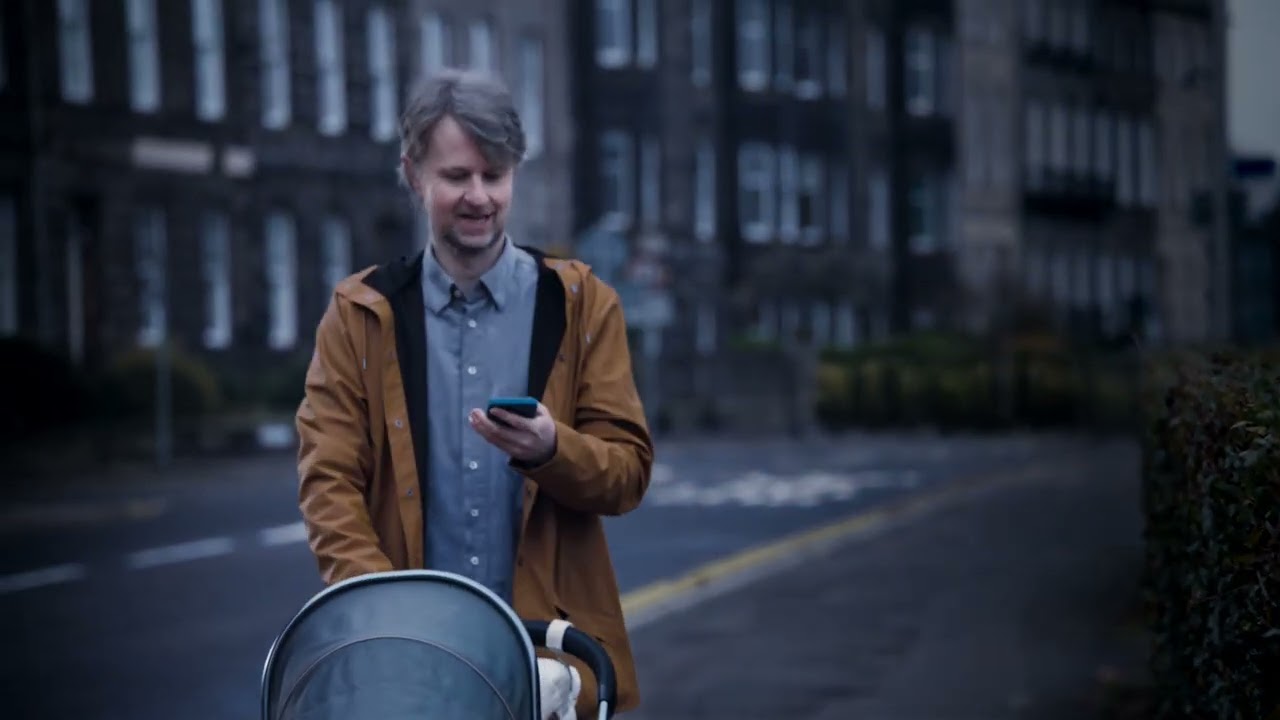 Keep your mind on the road | Distraction TV ad from Road Safety Scotland