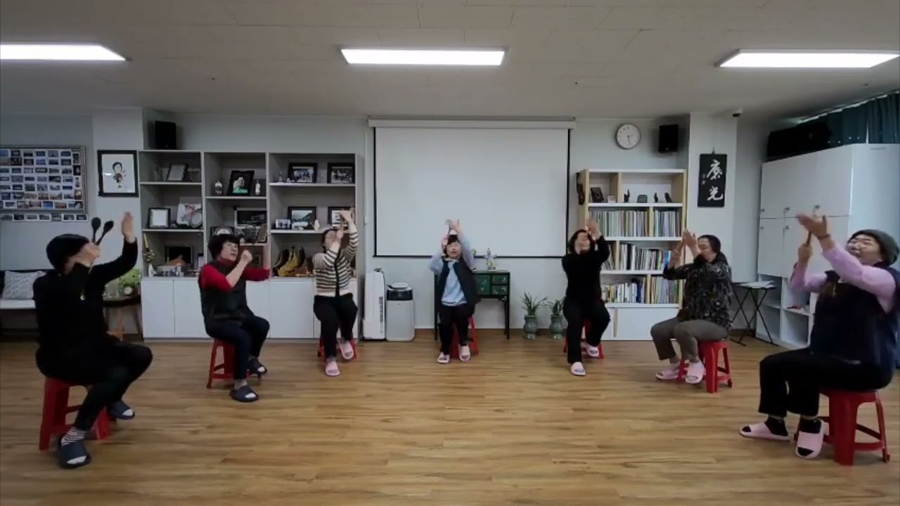 어머나..윤미정 숟가락 난타