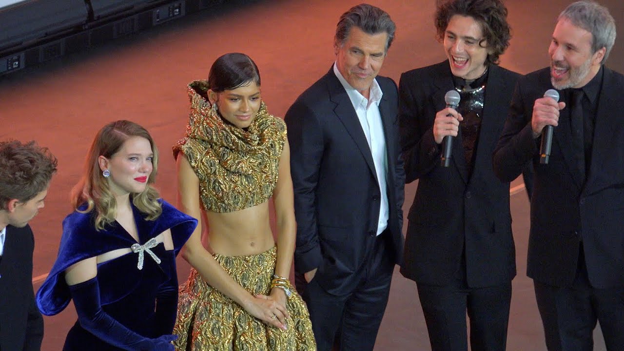 Dune 2 Paris premiere - Zendaya, Chalamet, Brolin, Villeneuve, Seydoux (Le Grand Rex, 12/2/2024)