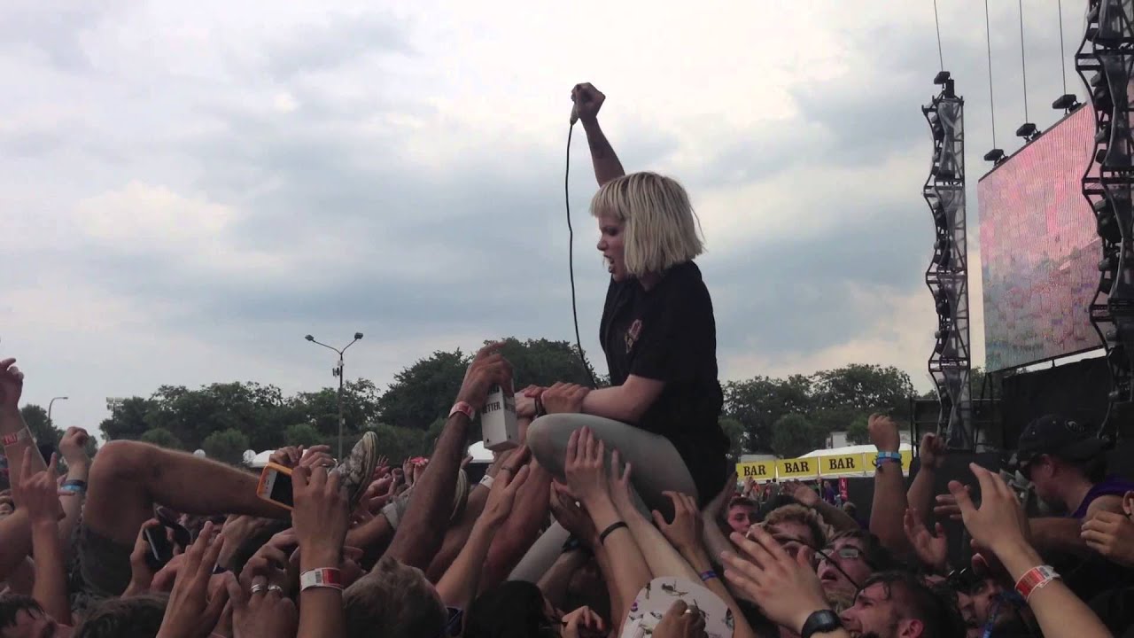 Crystal Castles Live @ Lollapalooza 2013