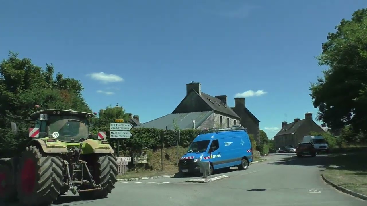 Driving On The D31 & D787 From 22160 La Croix Tasset To 22200 Grâces, Côtes d'Armor, Brittany France