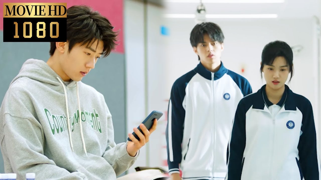 【MOVIE】少女給異地男友過生日，電話另一頭卻是其他女人的聲音，少女狠心分手！|时光与他，恰是正好Time and Him Are Just Right