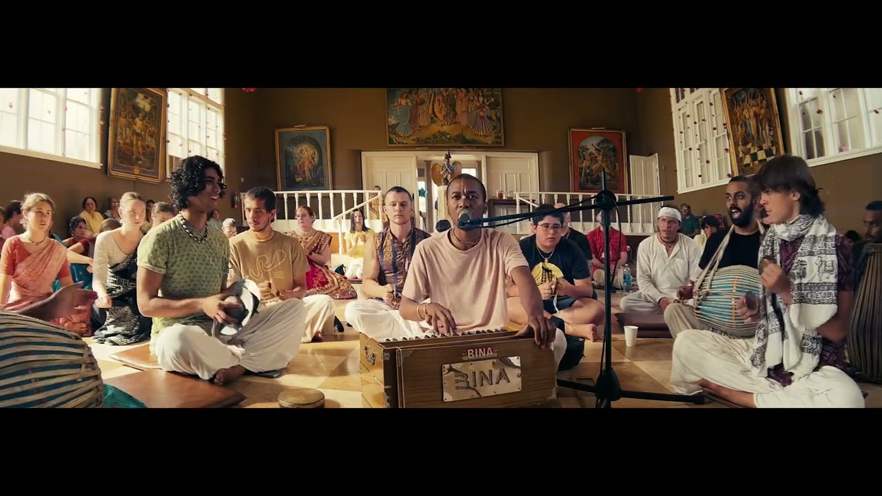 Hare Krishna Kirtan by Abhay Prabhu at Iskcon Laguna Beach Ratha Yatra 2023