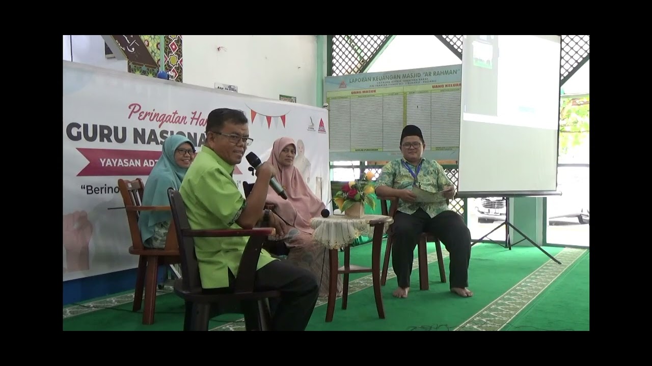 Semangat hari pahlawan tanpa tanda jasa Adzkia