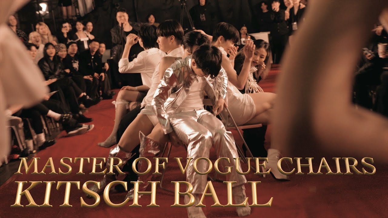 Master of Vogue Chairs [KITSCH BALL.3]
