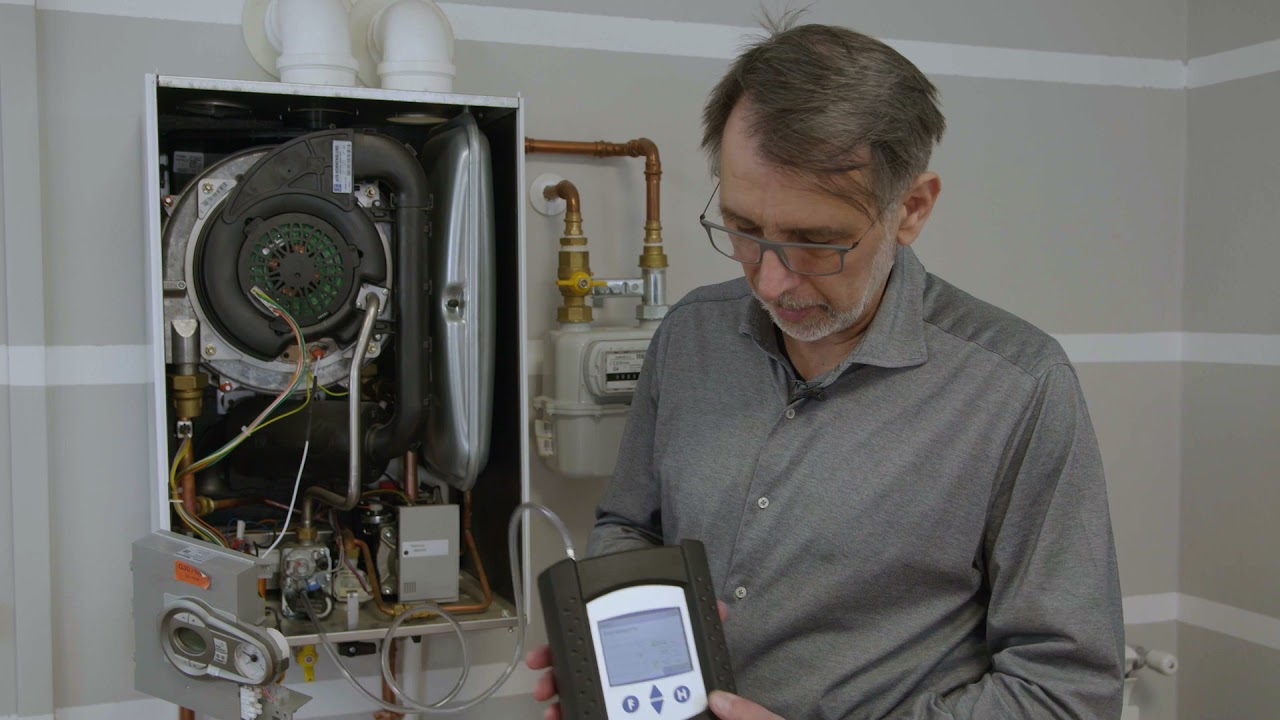 Tenuta impianti gas: Riattivazione impianto con aria. Manometro multifunzione Dr&auml;ger P7-TD