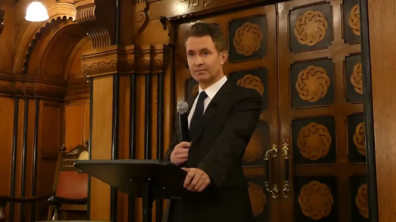 Douglas Murray  Treat UK Hamas supporters like Isis supporters mp4 Hebrew
