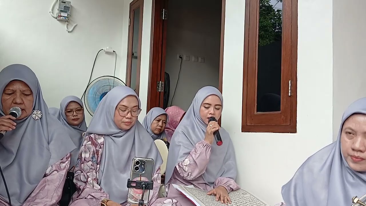 YA HUJROTAN + ALLAHUMMA BARIKLANA FIROJABA - FIRQOTUR RAHMAN