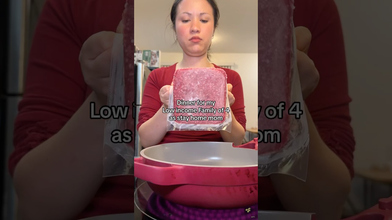 Crunchy #dinner #cookwithme #cookingathome #momscooking #cheapmeals #lumpia #lowincome #asmr