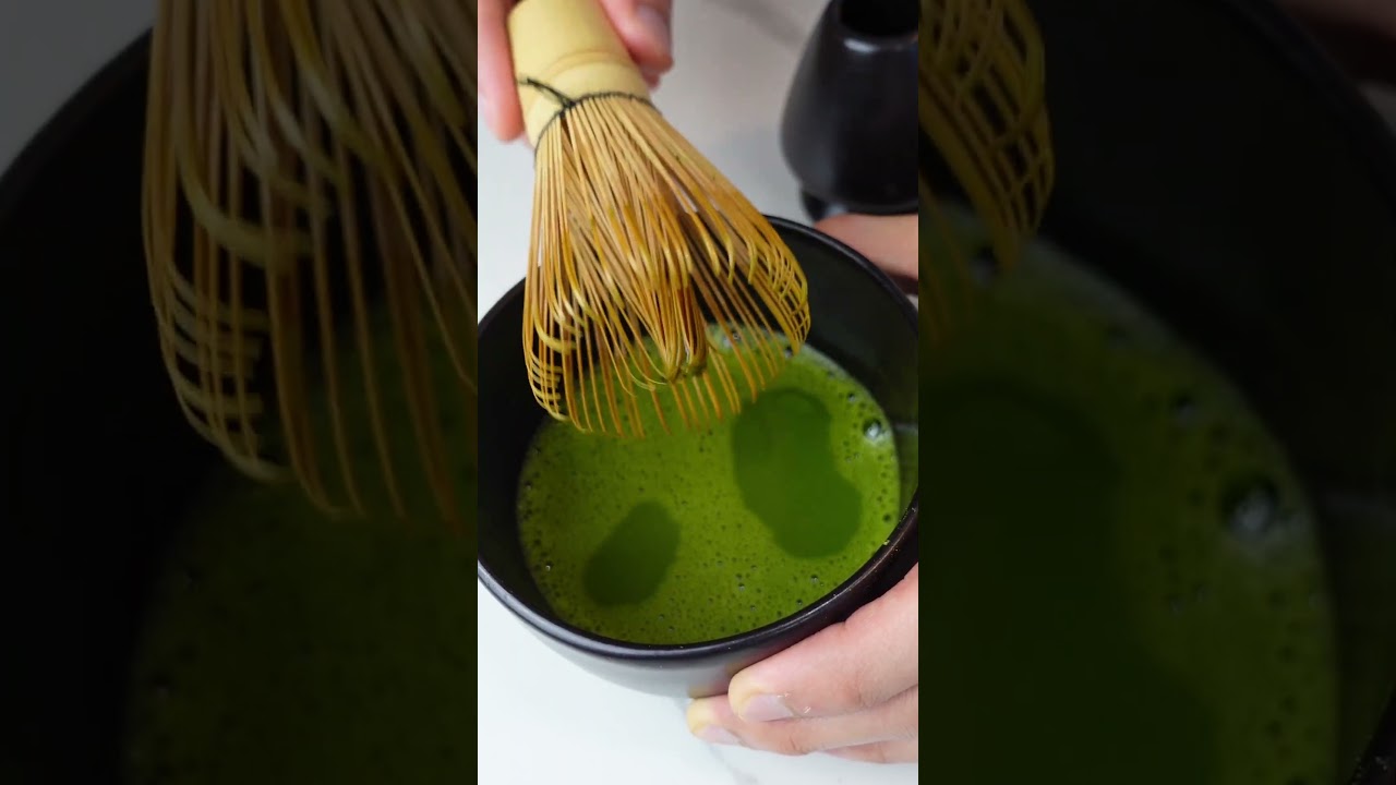 Matcha Latte glac&eacute; maison VS Starbucks (1/8 du prix !)