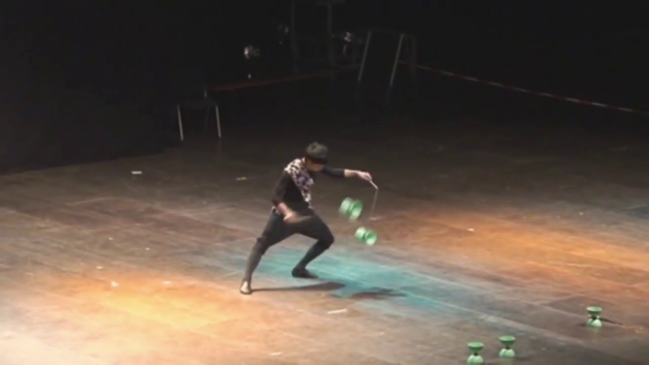 2011 EJC Allstar show WilliamLin diabolo