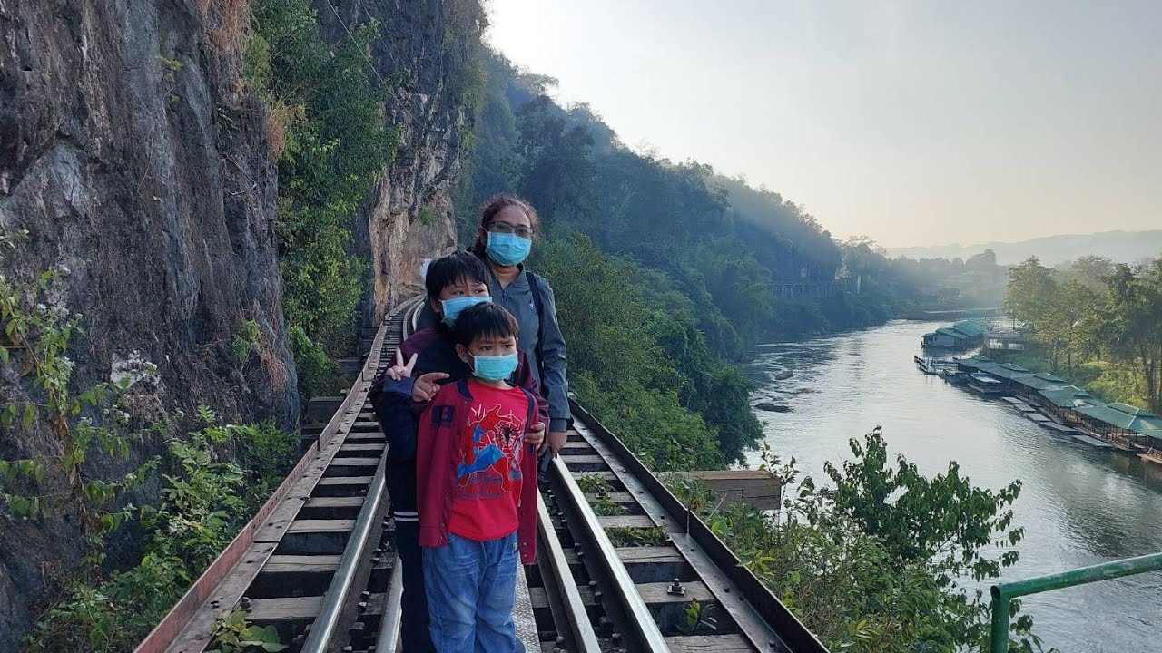 ขึ้นรถไฟไปถ้ำกระแซ ชมสะพานรถไฟสายมรณะ พักสวนไทรโยครีสอร์ท
