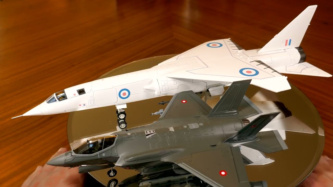 Corgi BAC TSR2 in 1/72 scale diecast