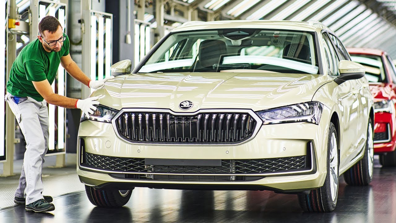 Skoda Octavia Factory - How Car is Made From | Full Process