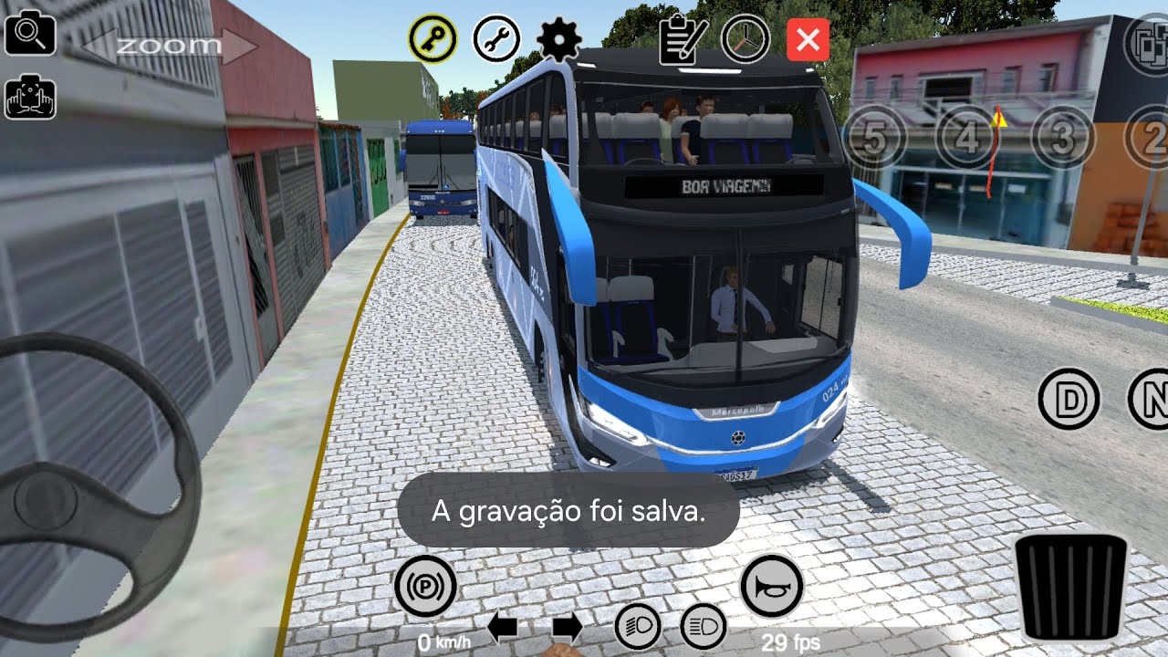 O trânsito estava complicado. Bastante engarrafado