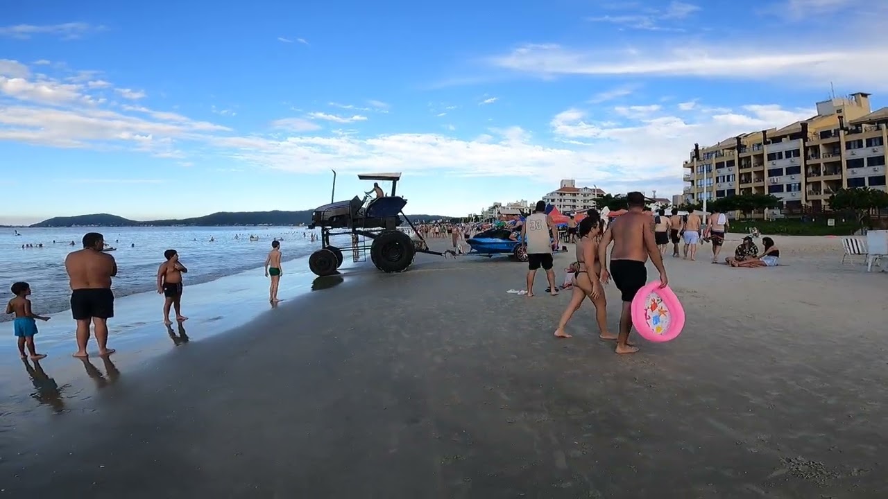Mira el tractor en Brasil para las embarcaciones