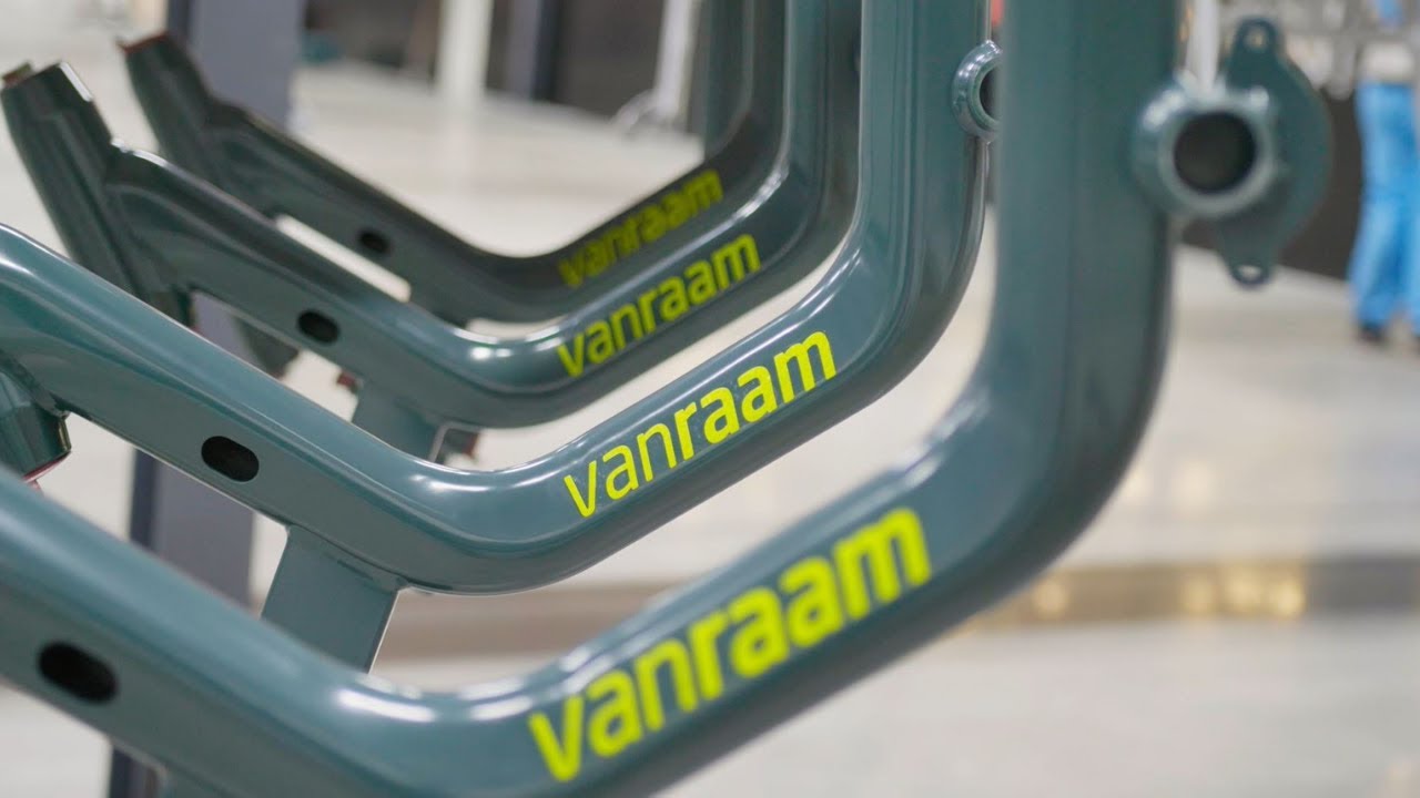 Easy Rider driewielfiets volgen door de Van Raam fabriek