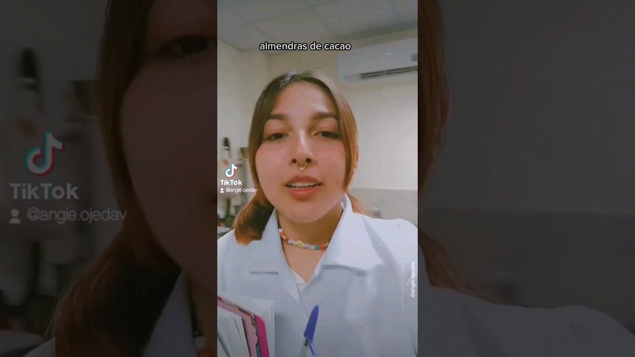 Esto hace un estudiante de ingenier&iacute;a agroindustrial 🍫✨