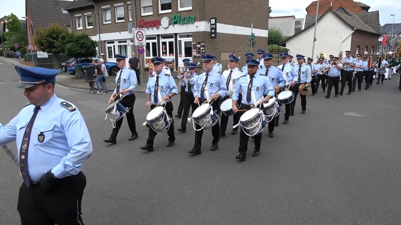 Schützenfest 2024 Hemmerden 08. Juli 2024 Aufmarsch zur Regimentabnahme