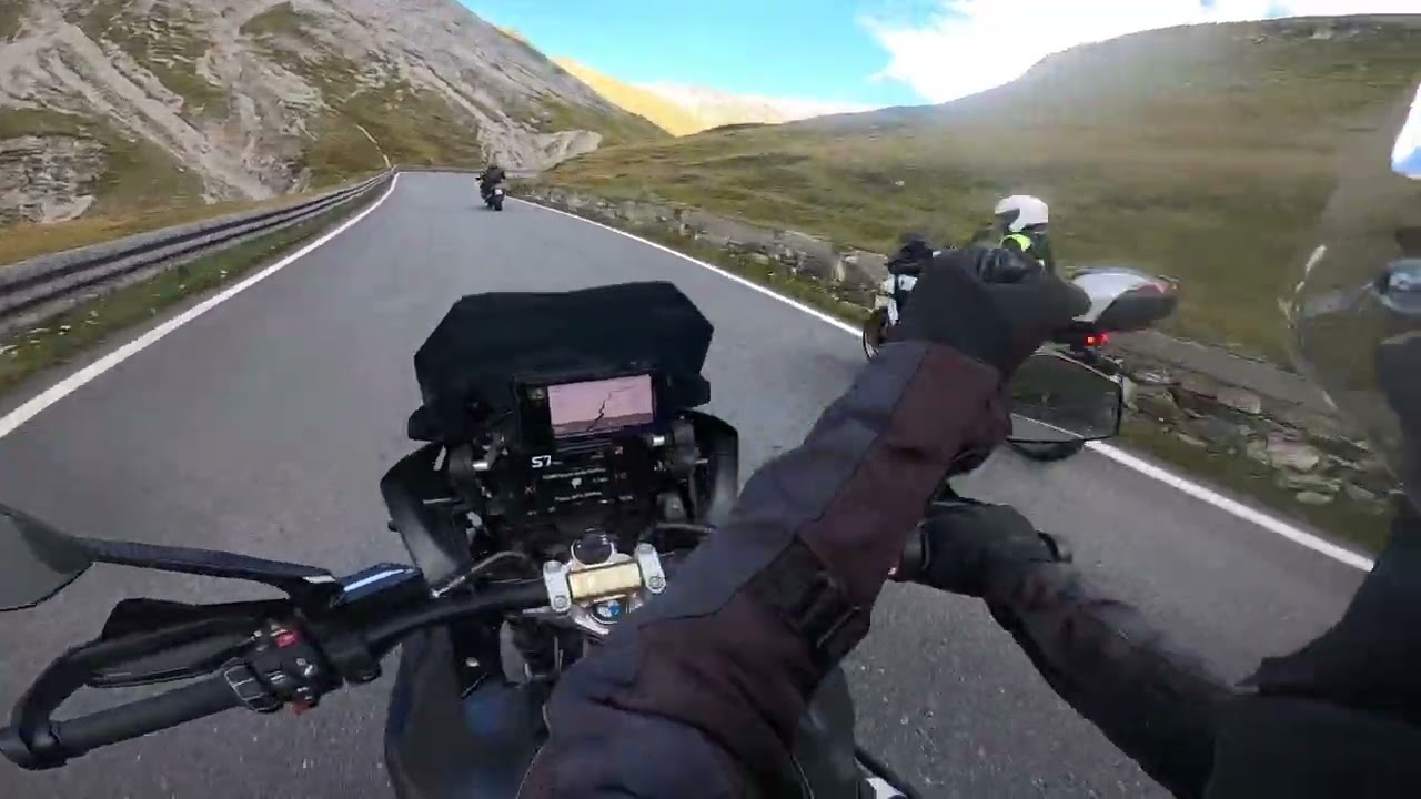 Da Bormio a Passo dello Stelvio   15 Settembre 2024