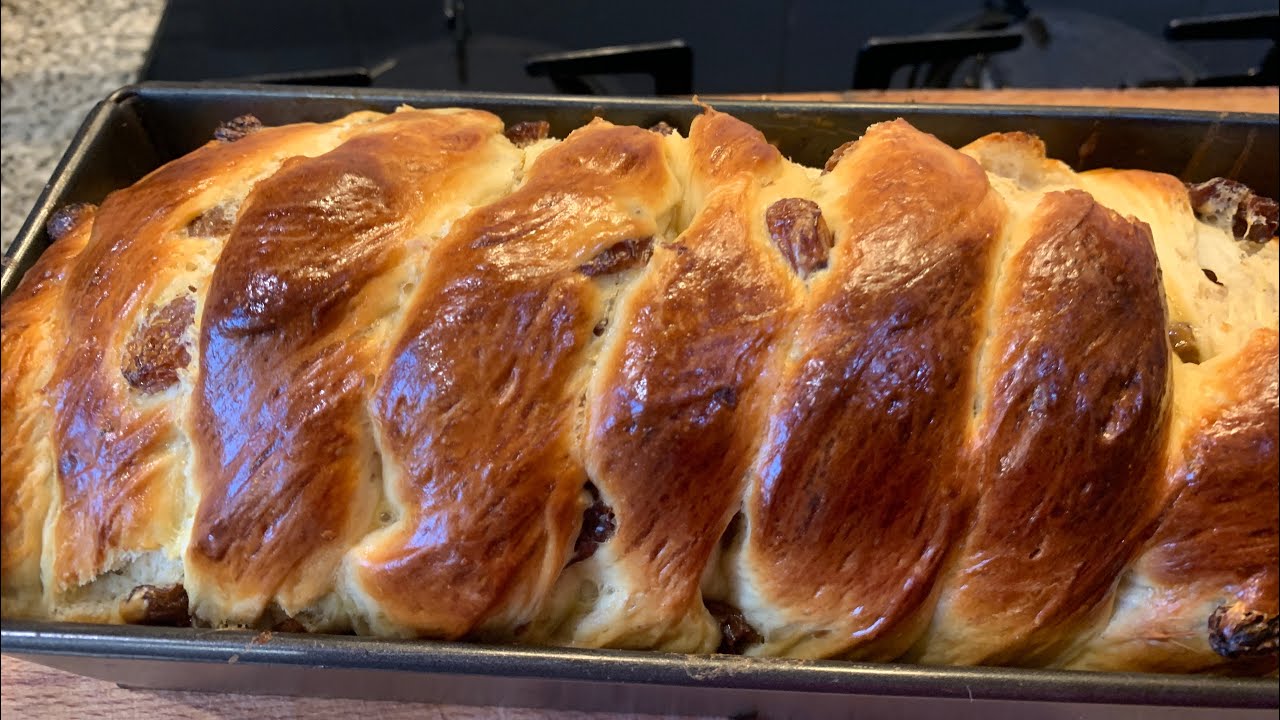 Cómo se hace un rico y esponjoso pan de pasas