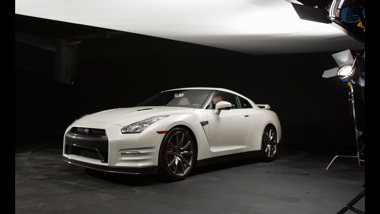 Exclusive First Look: 2014 Nissan GT-R | Road and Track
