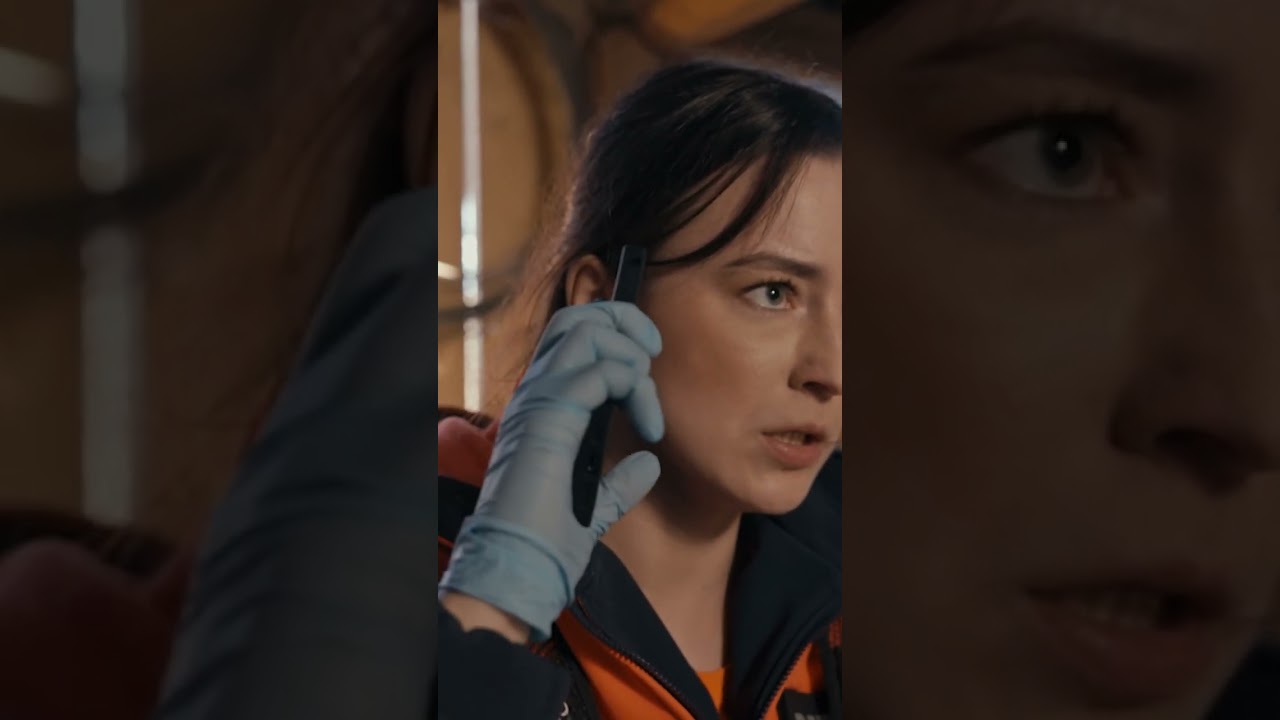 Musieli ratować jego c&oacute;rkę z pistoletem przy głowie! 🔫 | Szpital św. Anny #shorts
