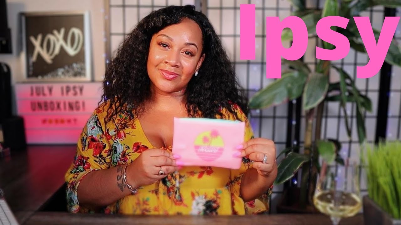 IPSY GLAM BAG *JULY 2020
