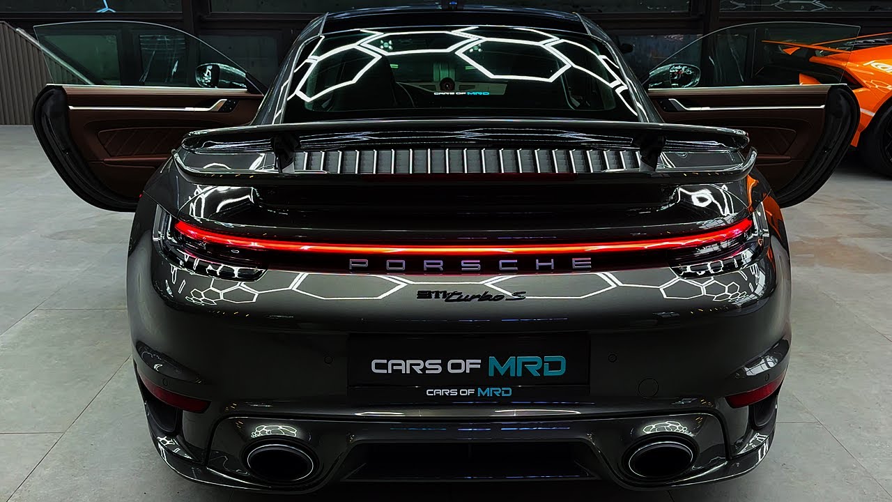 Porsche 911 Turbo S 2024 года — идеальная аэродинамика и спортивный дизайн