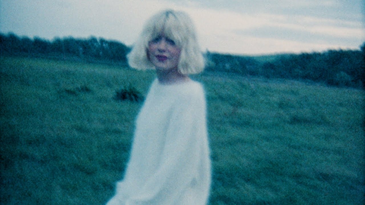 Maisie Peters - You You You [Lyric Video]