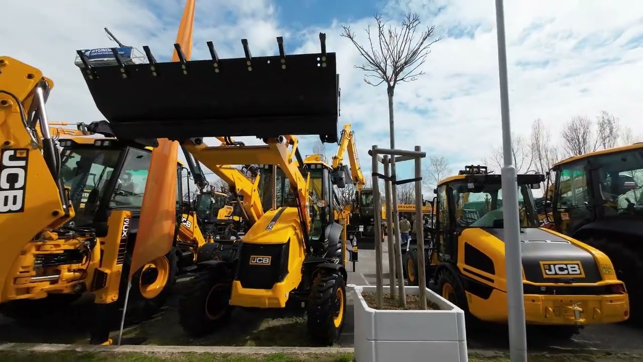 JCB heavy products 2023