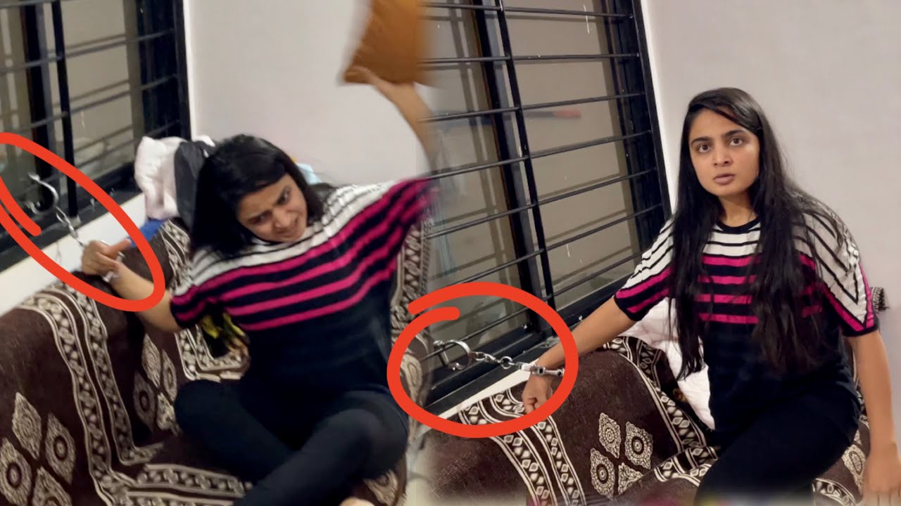 Handcuffs Prank On Wife 🤪