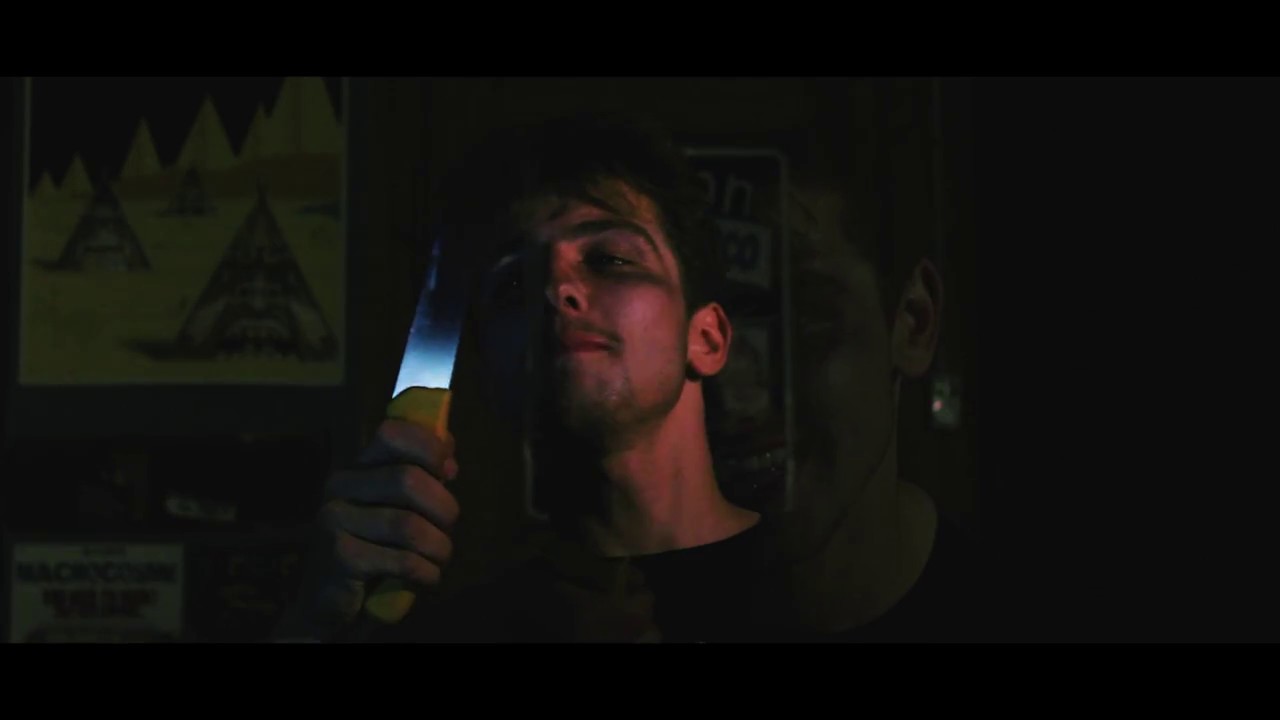 Attila - Coup de couteau