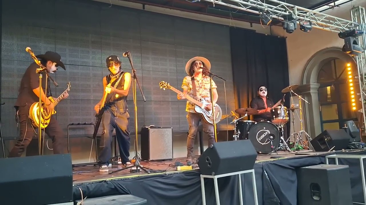 Se ponchan llantas gratis - Rockstar Kids en vivo en el cuerda cultura