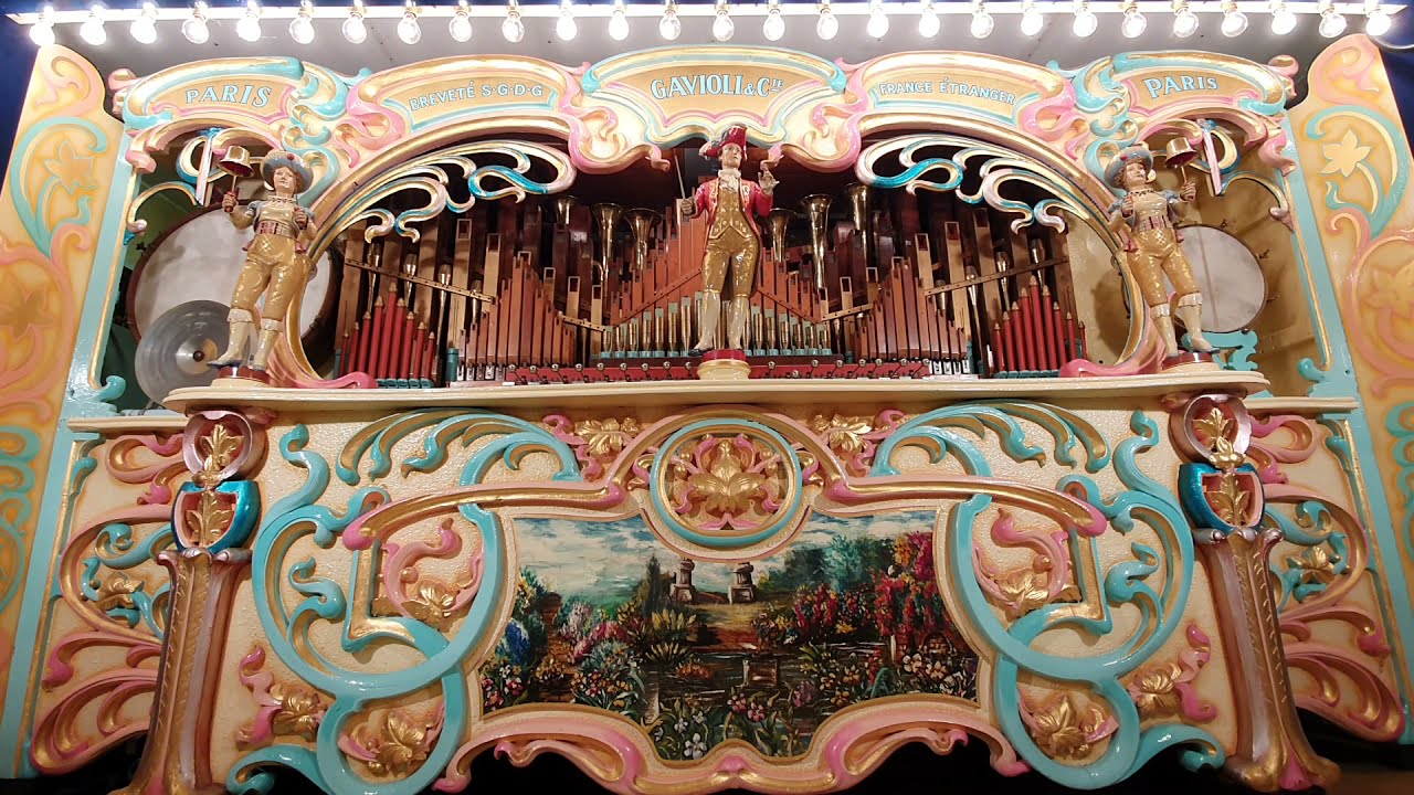 Happy Christmas!!! Jingle Bells, Rudolph, & Frosty the Snowman GAVIOLI FAIRGROUND ORGAN from 1905