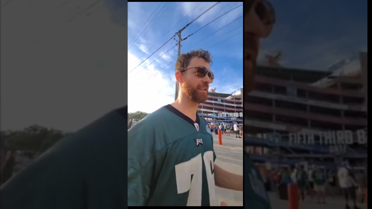 Speaking with a young Christian named Tom: Conversations in the Open Air (Re-upload)