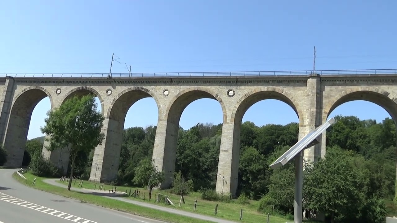 Негайно до лікаря, але немає чинної медстраховки. От і 13 число.