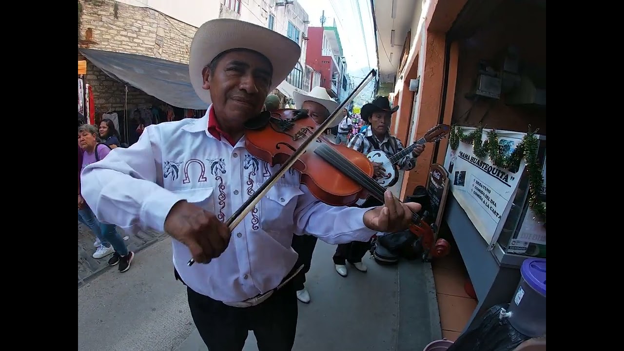 RUMBO A EL ULTIMO DOMINGO DE HUAPANGO EN XILITLA 2025