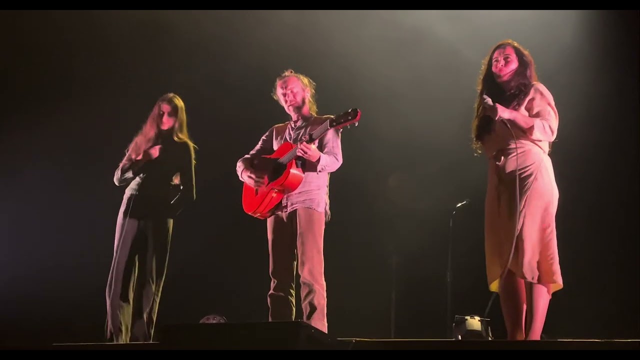 Damien Rice with Francisca Barreto and Silvia Perez Cruz - Behind Those Eyes - 8 Dec 2023