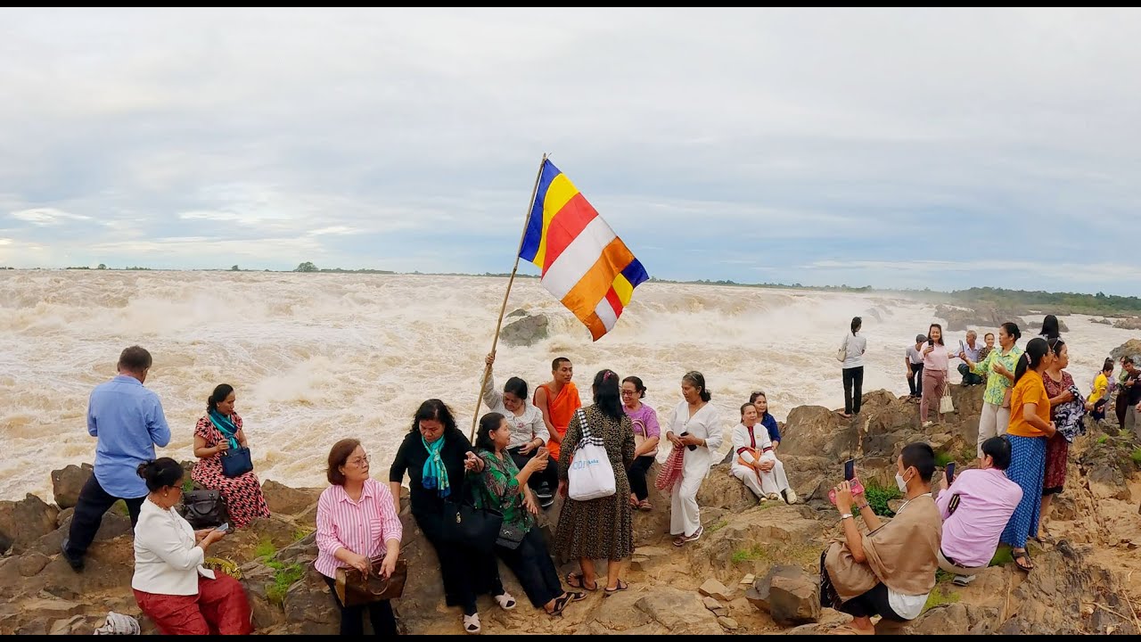 Sopheakmit Waterfall in Stung Treng, Cambodia, Countryside Street Food in Kratie & Kandal Provinces