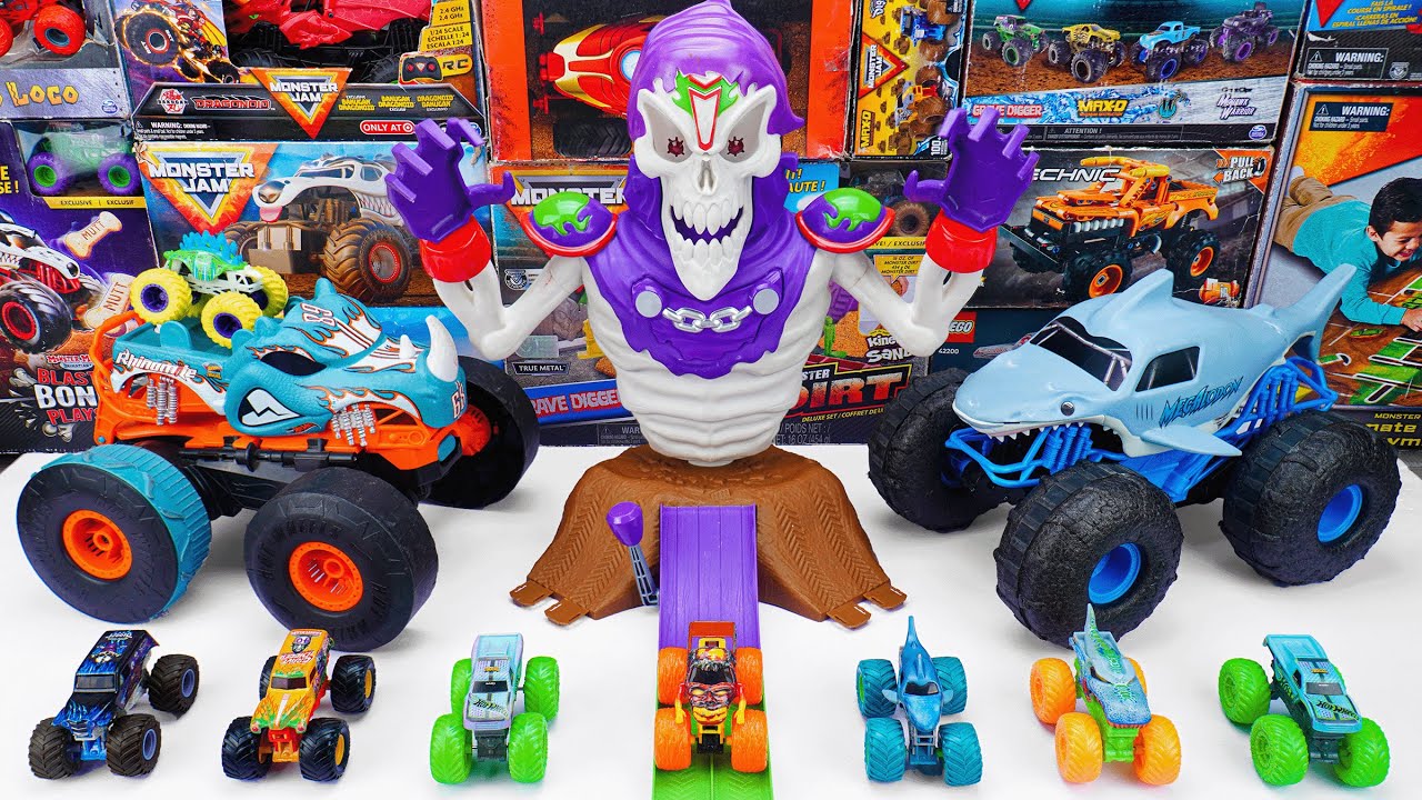 Monster Jam Collection Unboxing Review | Monster Jam T-Rex Loop And Stunt Playset