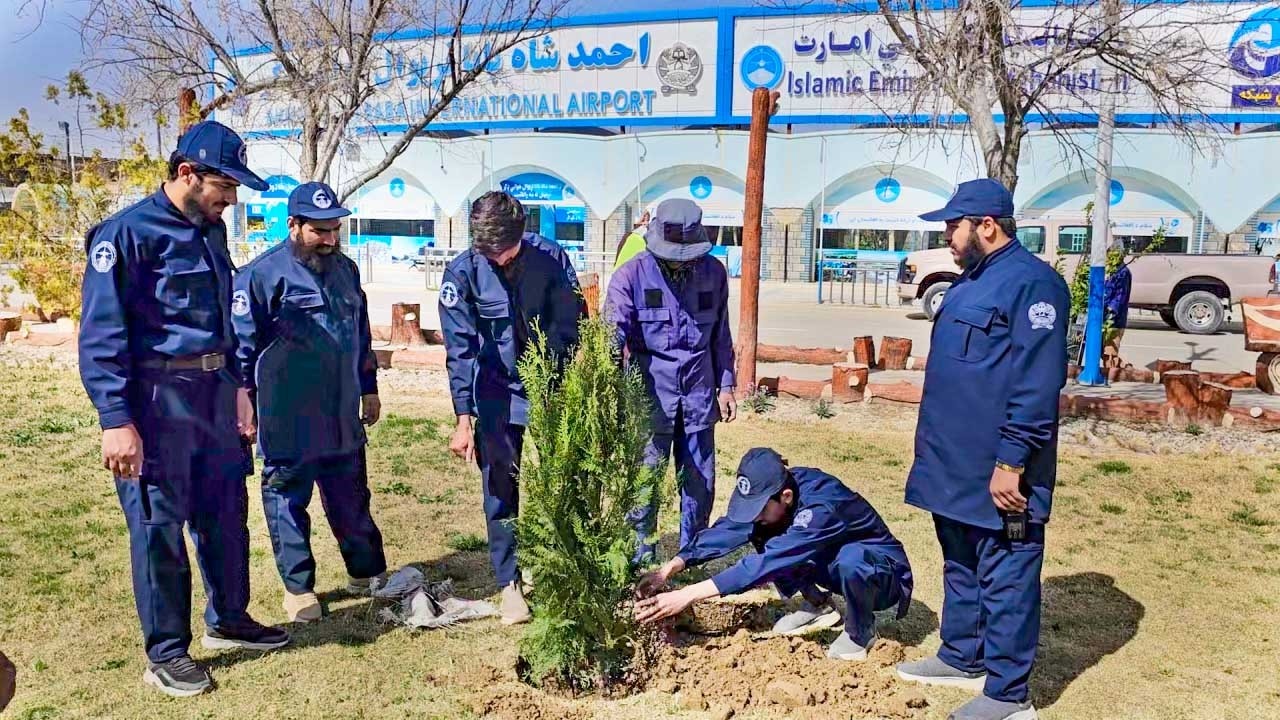 د احمدشاه بابا نړیوال هوايي ډګر ښکلا او ساتنې ته ځانګړې پاملرنه