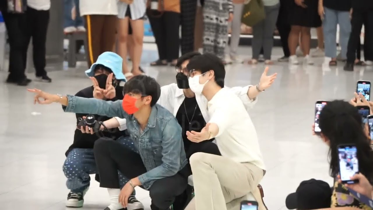 20221202 Bible-Build ไบเบิ้ล-บิว @ BKK Airport