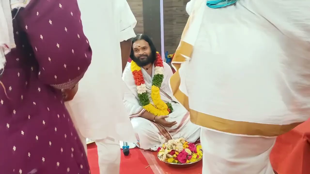 ஆயிரம் குரல்கள், ஒரே மந்திரம் - திருச்சியில் மஹா ருத்ர பூஜையின் தெய்வீக அலை!#குருதேவ் 