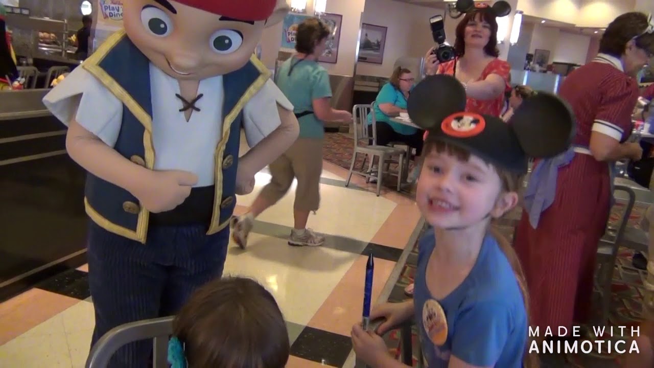 Hollywood and Vine Breakfast WDW
