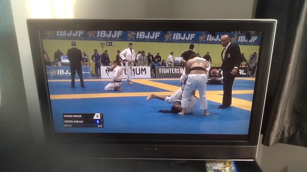 Vanessa English vs Kristina Barlaan (Black Belt/Light-Feather)
