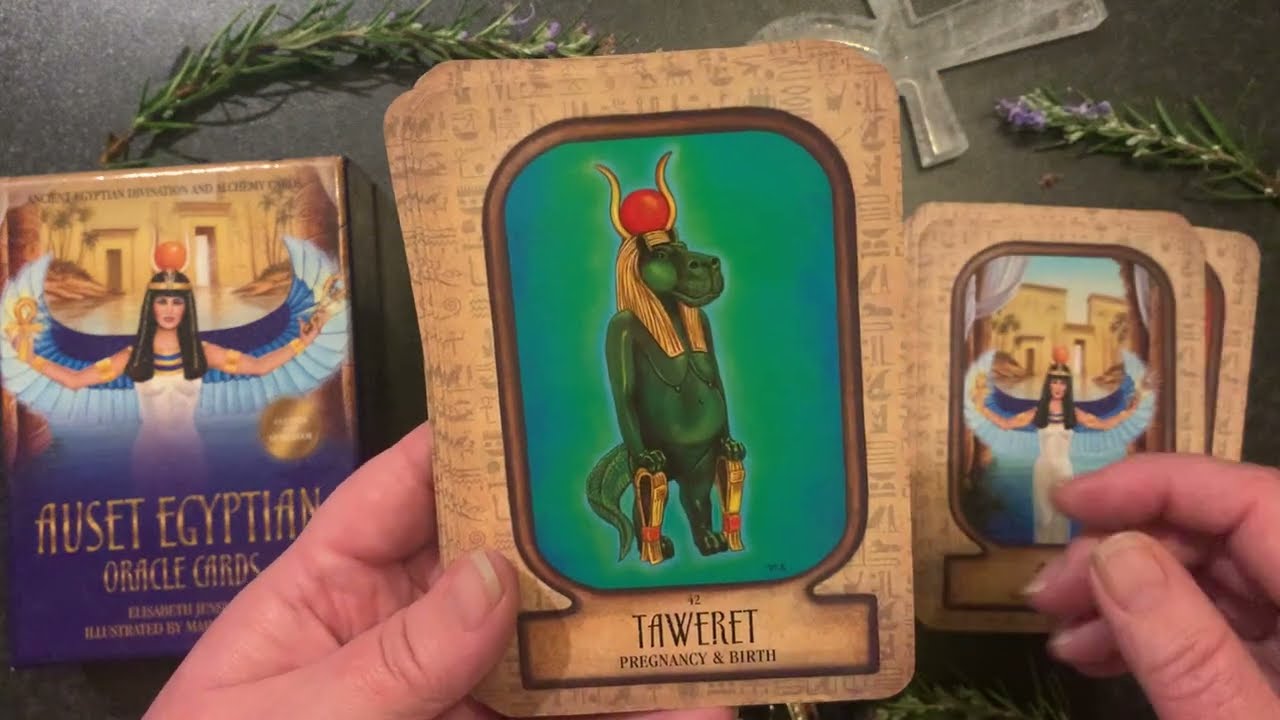 Auset Egyptian oracle deck by Elisabeth Jensen review, flip through #oraclecards #flipthrough