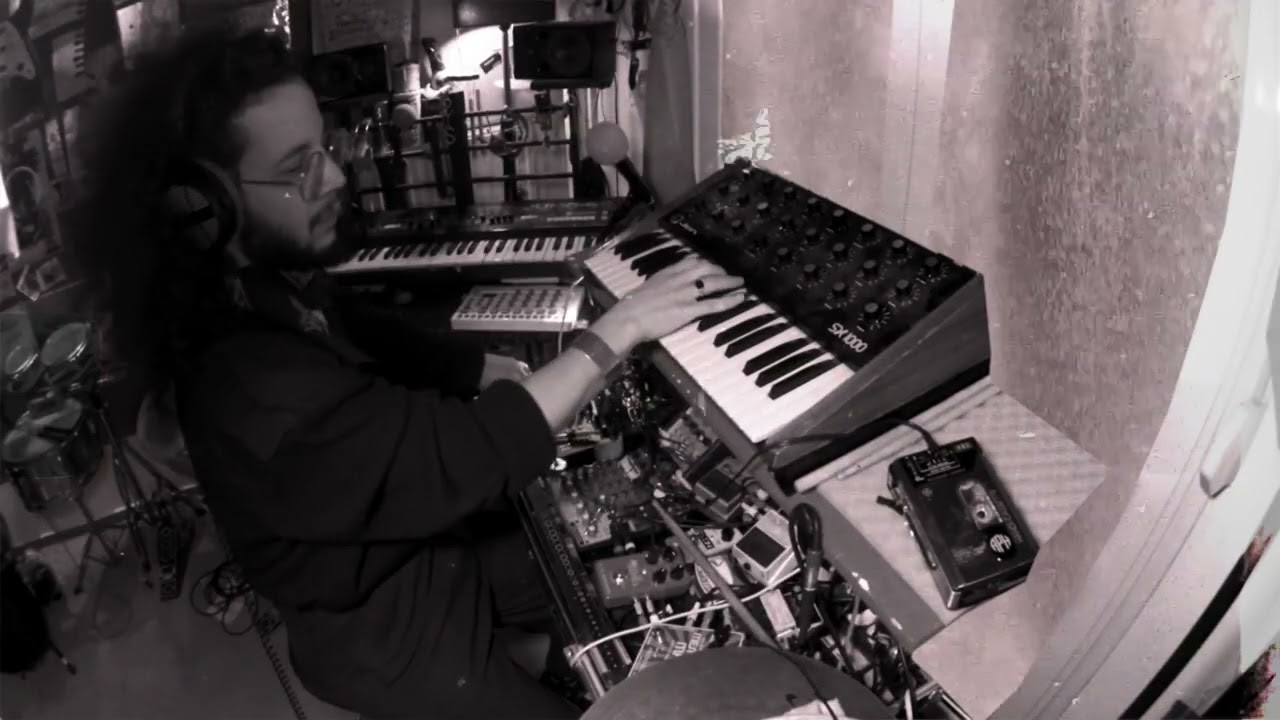 KOSTADIS live sessions at Victoria studio #14
