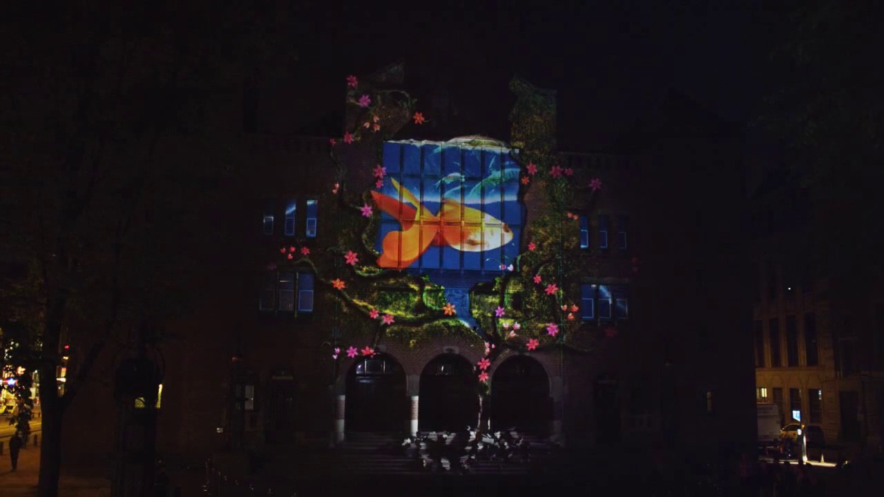 Samsung 3D projection mapping